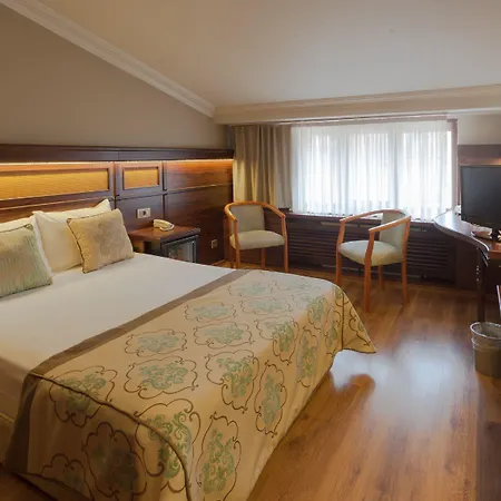 Otel Boyuguzel Termal 3*