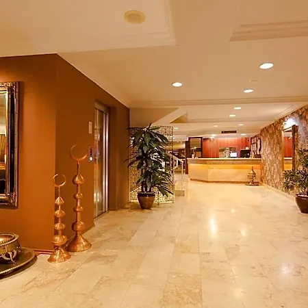 Otel Boyuguzel Termal 3*